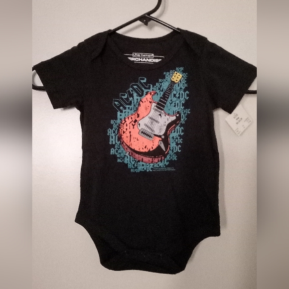 NWT 🆕 Infants' AC/DC Guitar Onesie - Picture 2 of 3